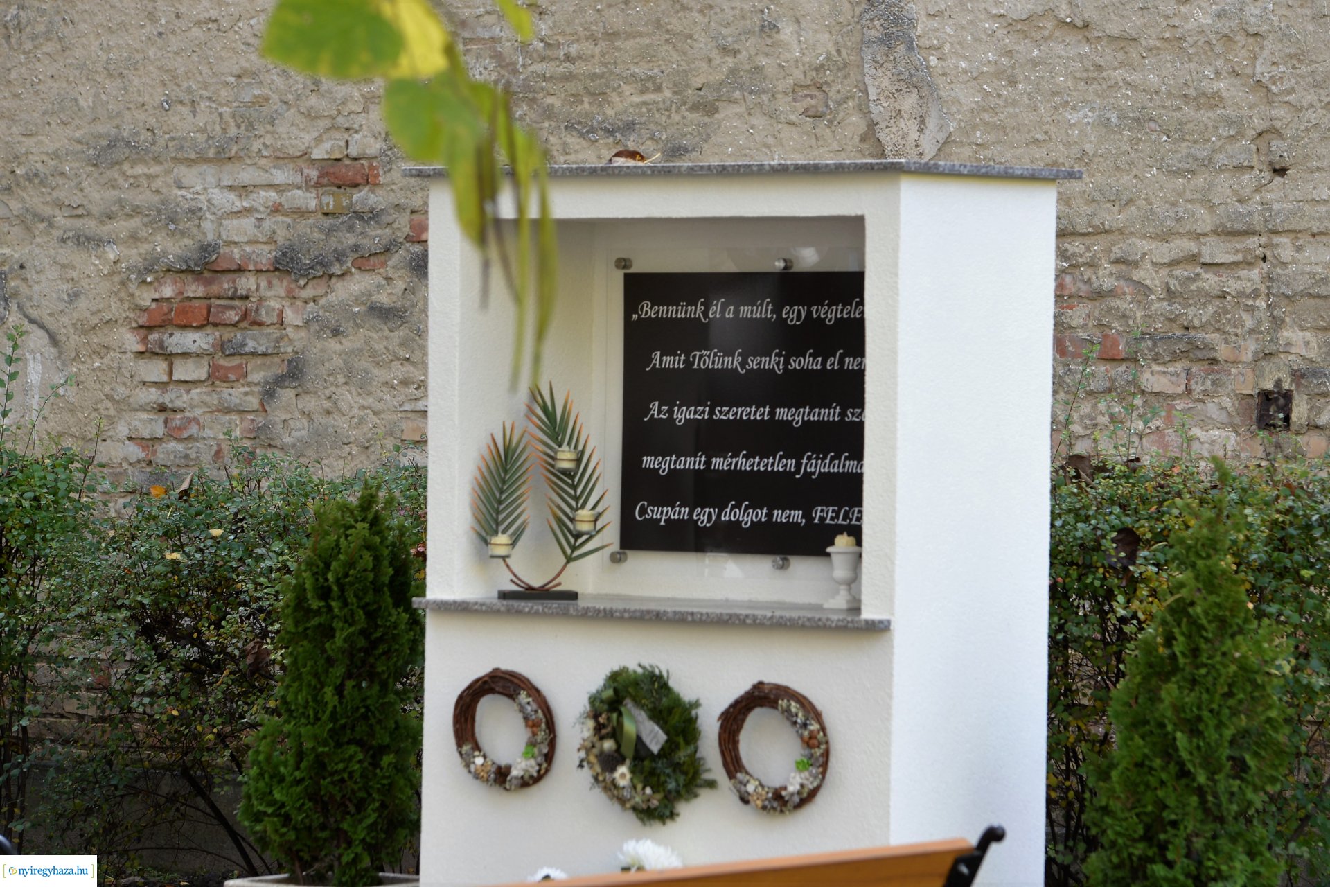 Közös gyertyagyújtás a Szociális Gondozási Központ  Pacsirta utcai intézményében