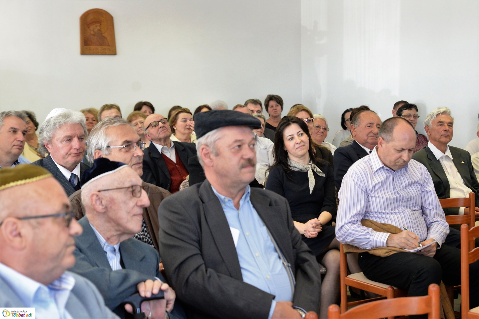 "Közös gyökereink és a megváltás fénye"