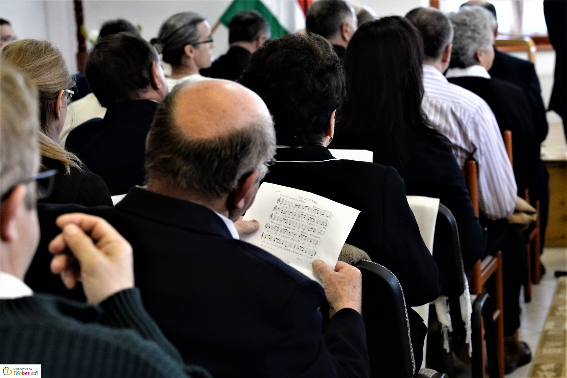 "Közös gyökereink és a megváltás fénye"