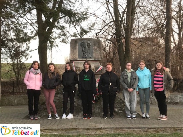 Közös gyökerek, közös jövő – Erdélyben és Moldvában jártak az Eötvös Gyakorlóiskola diákjai