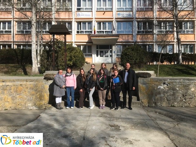 Közös gyökerek, közös jövő – Erdélyben és Moldvában jártak az Eötvös Gyakorlóiskola diákjai