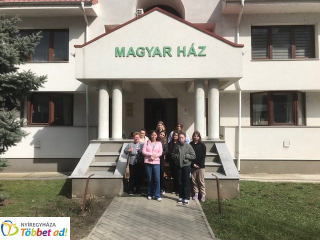 Közös gyökerek, közös jövő – Erdélyben és Moldvában jártak az Eötvös Gyakorlóiskola diákjai