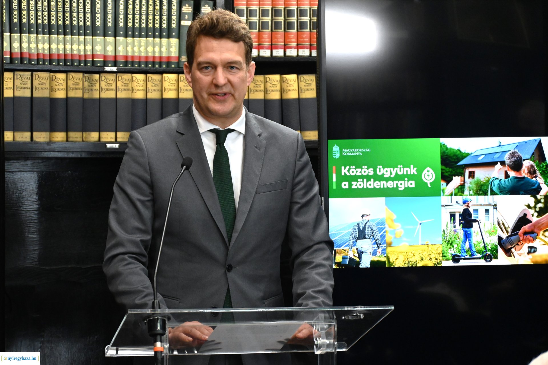 Közös ügyünk a zöldenergia - sajtótájékoztató a Városházán