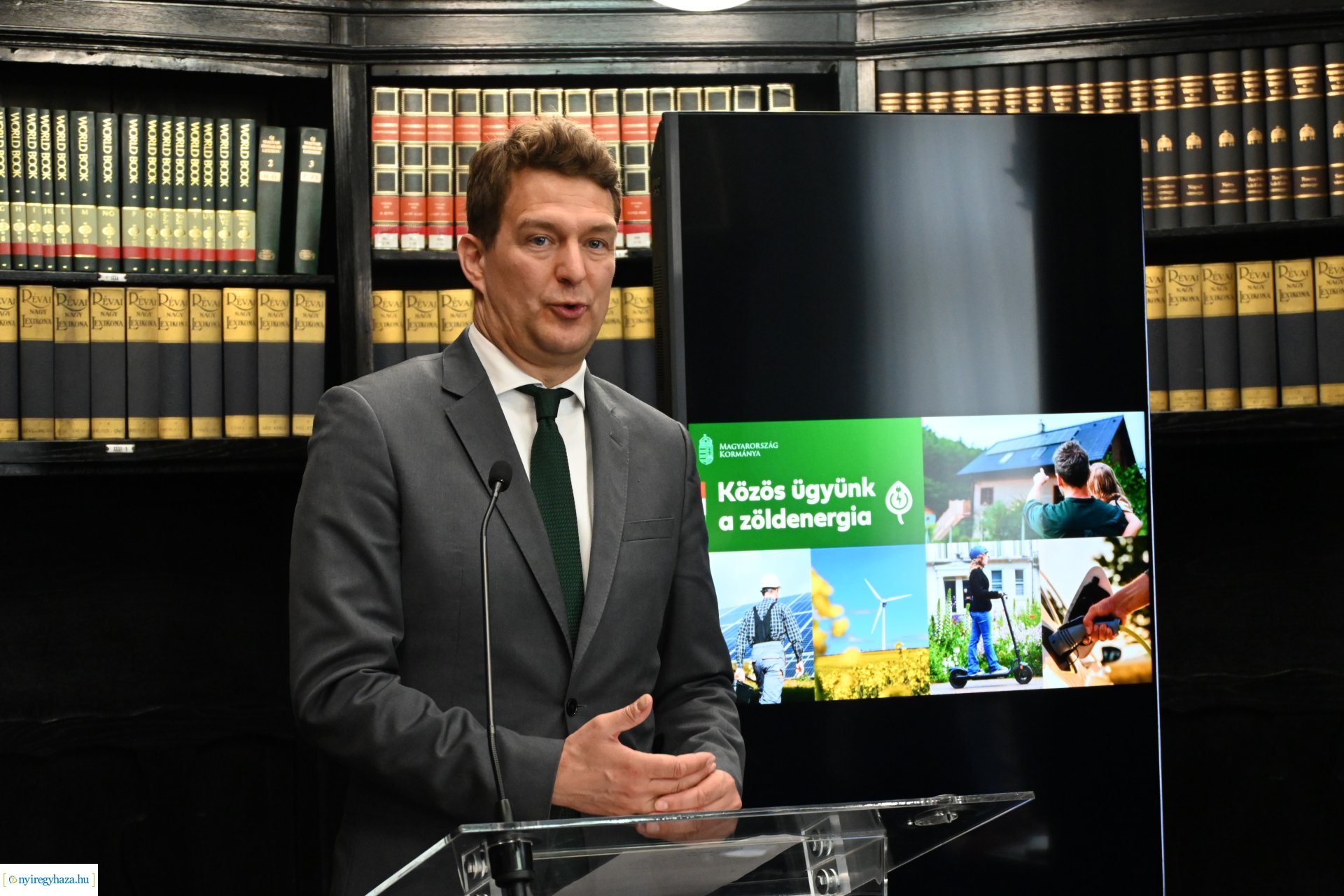 Közös ügyünk a zöldenergia - sajtótájékoztató a Városházán