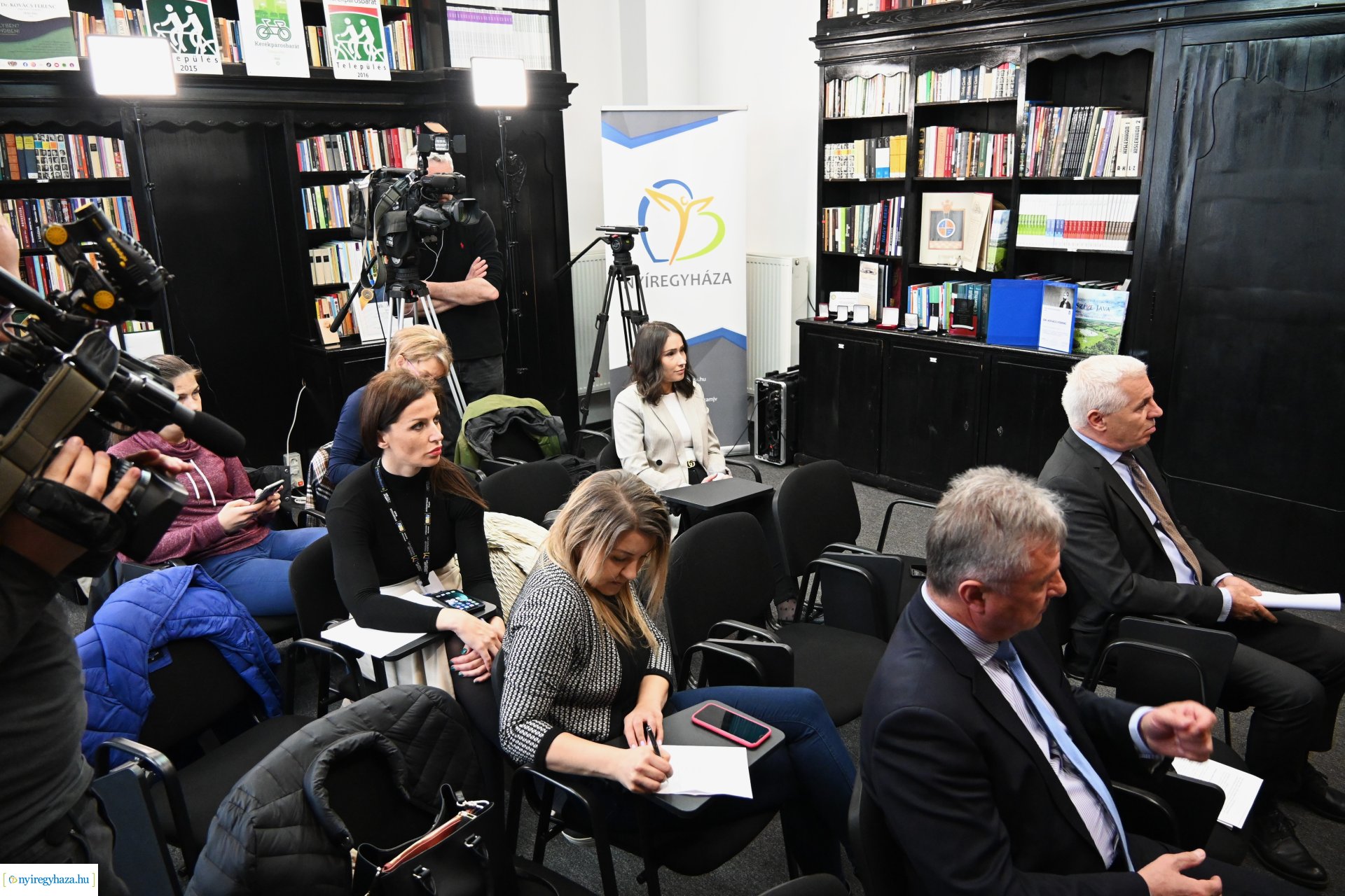 Közös ügyünk a zöldenergia - sajtótájékoztató a Városházán