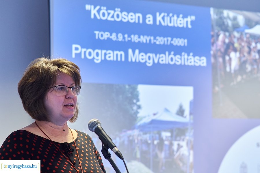 Közösen a kiútért - záró konferencia