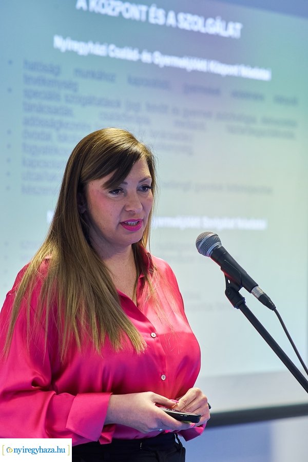 Közösen a kiútért - záró konferencia