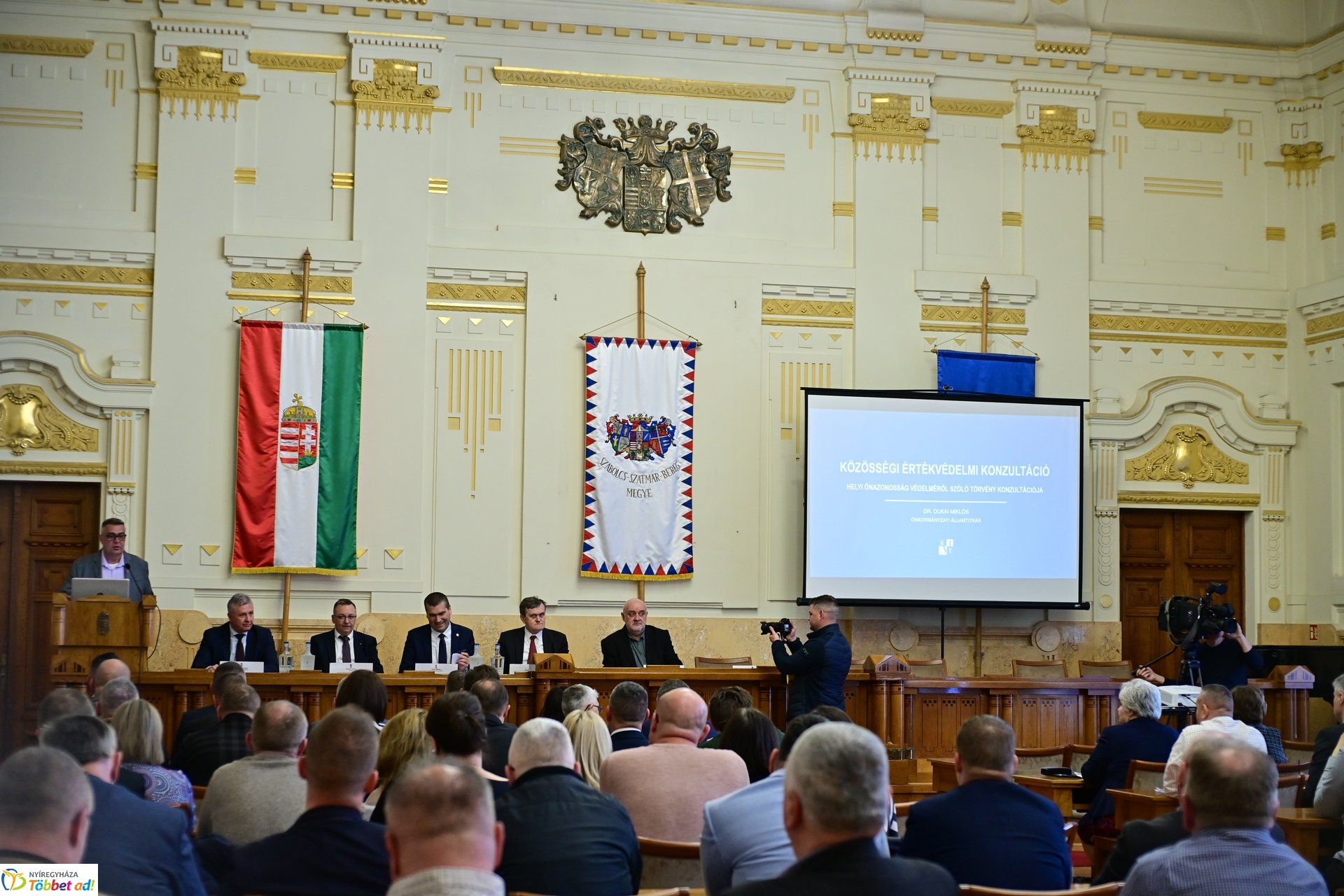 Közösségi Értékvédelmi Konzultáció a Megyeházán