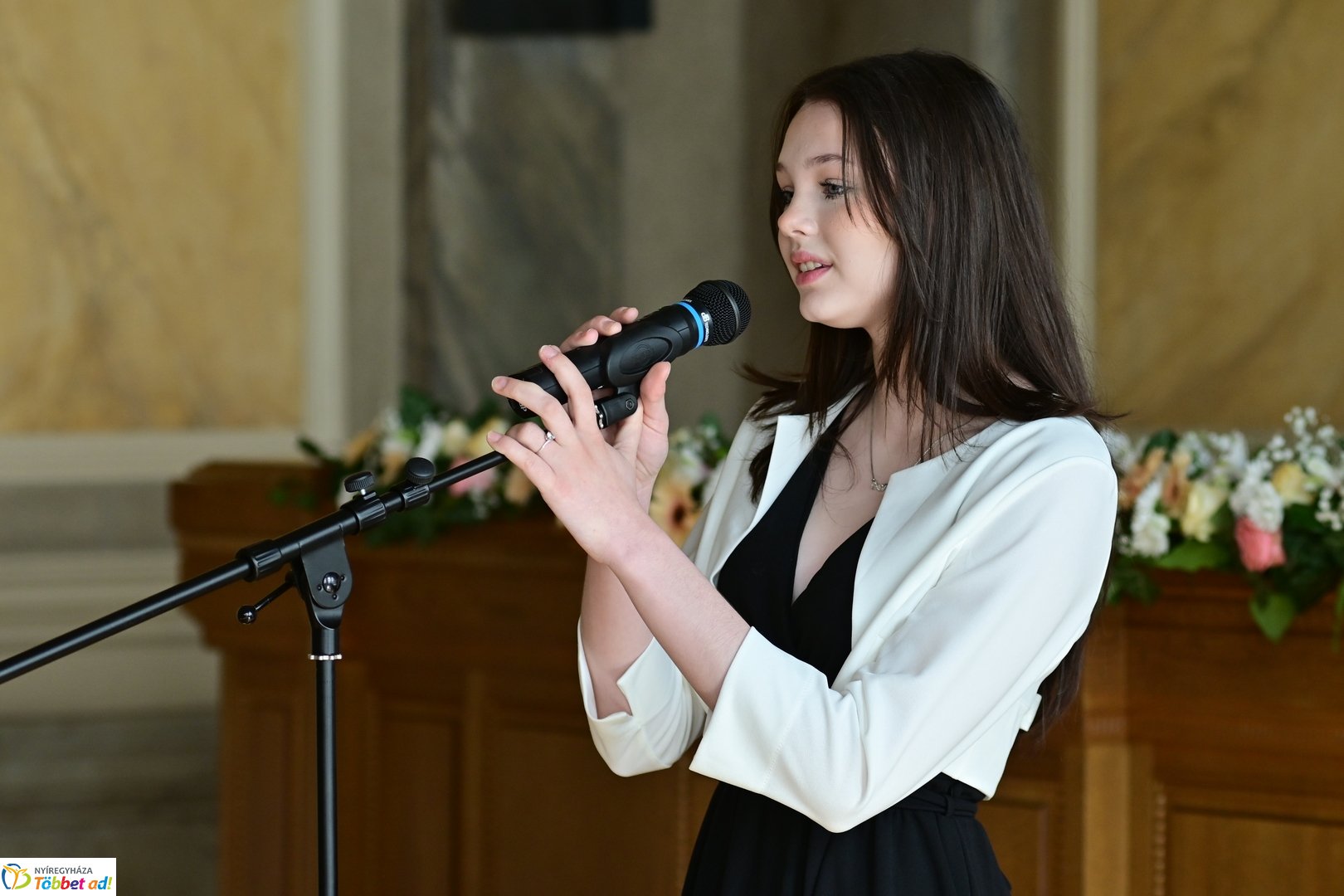 Központi ballagás Nyíregyházán 2025 áprilisában