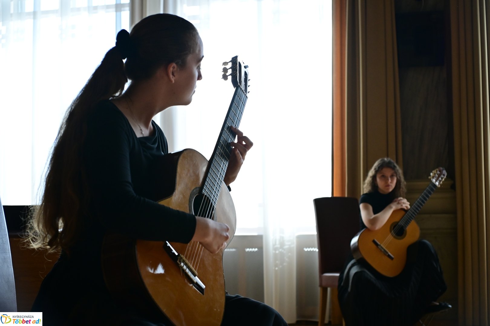 Központi ballagás Nyíregyházán 2025 áprilisában