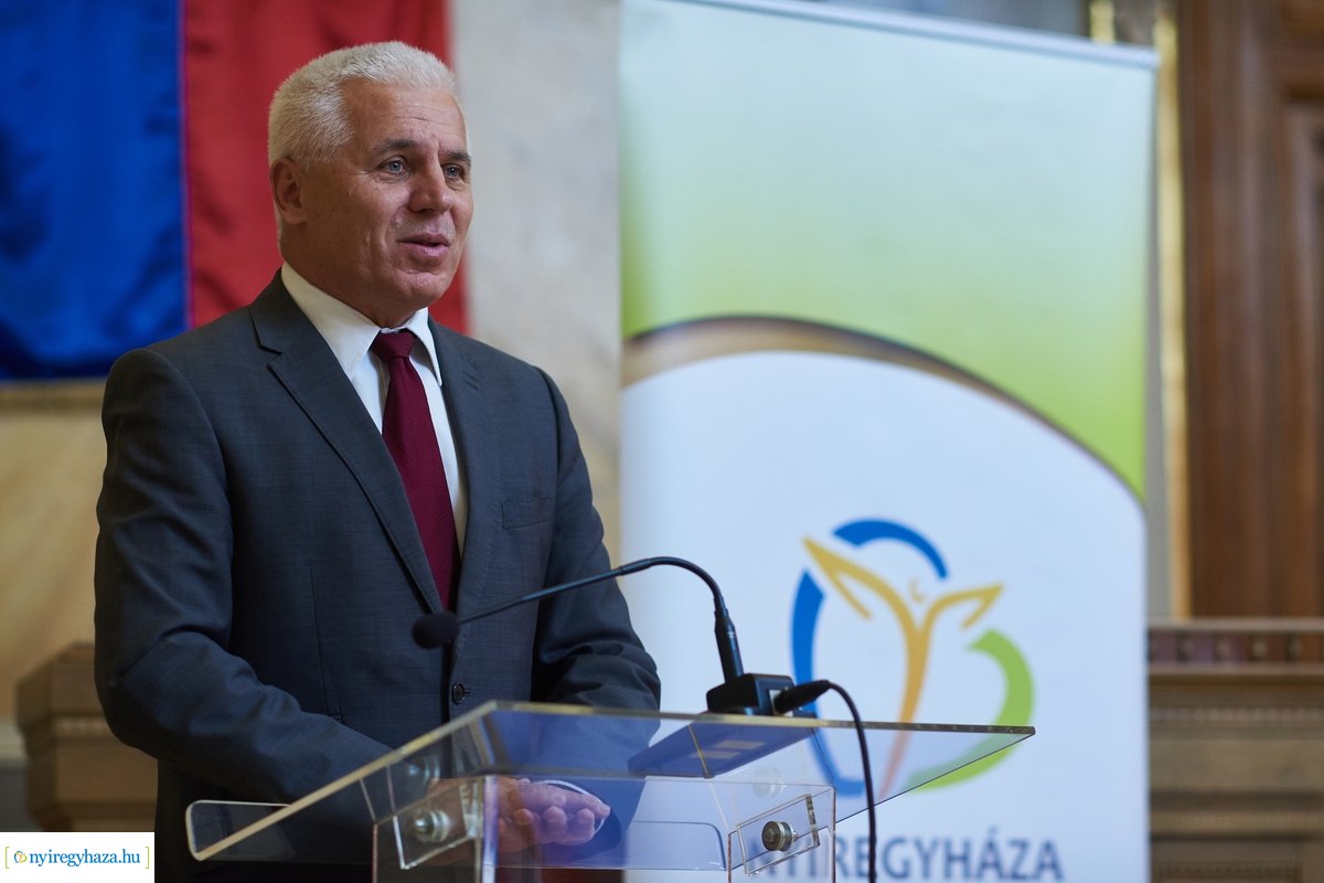 Közszolgálati Tisztviselők Napja 2020