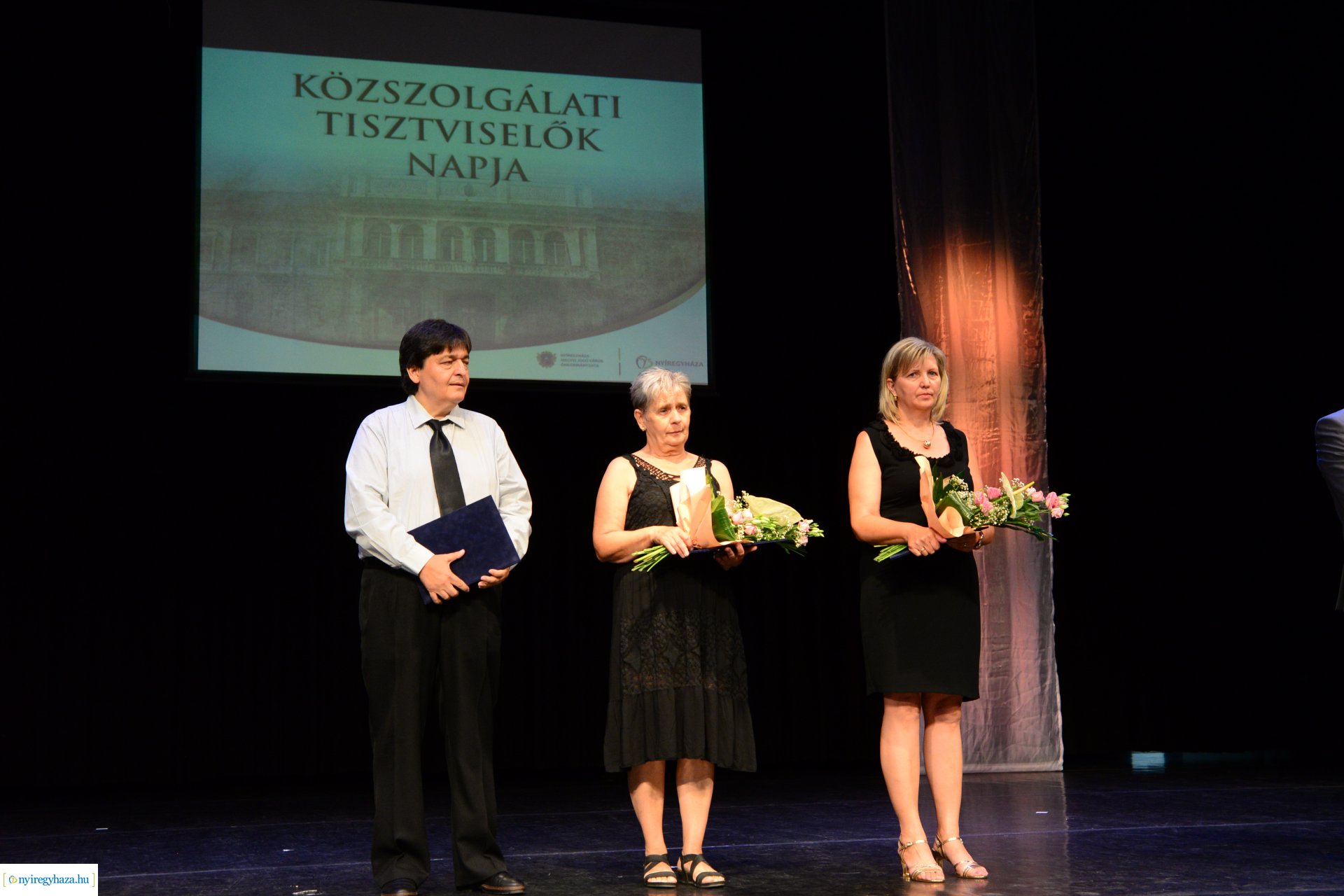 Közszolgálati tisztviselők napja 2022