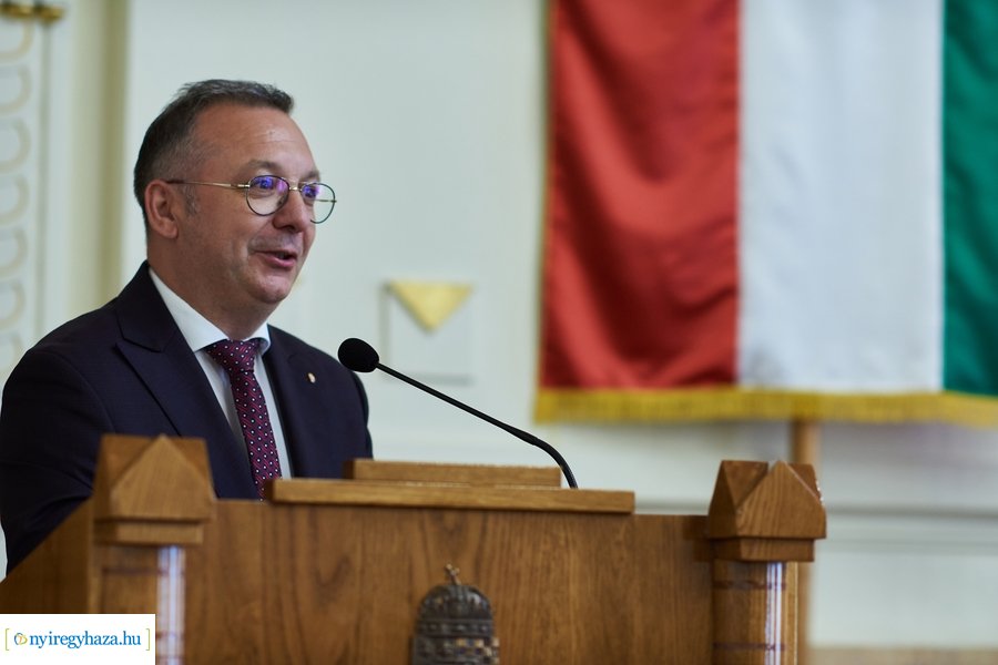 Közszolgálati Tisztviselők Napja a Megyeházán 2024