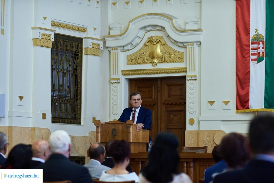 Közszolgálati Tisztviselők Napja a Megyeházán 2024