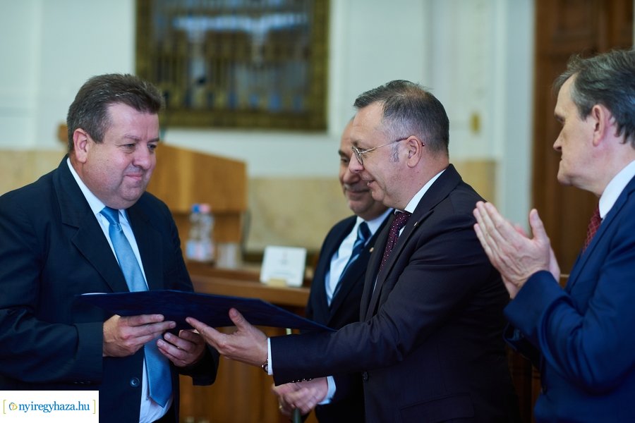 Közszolgálati Tisztviselők Napja a Megyeházán 2024