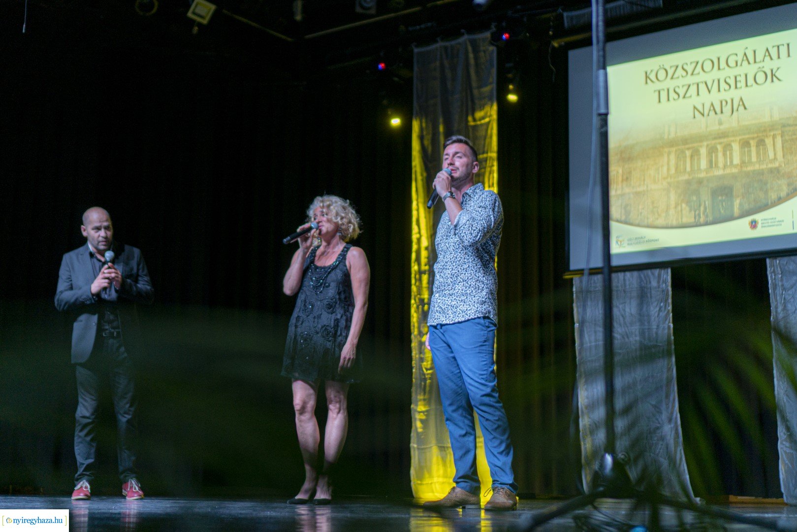 Közszolgálati Tisztviselők Napja