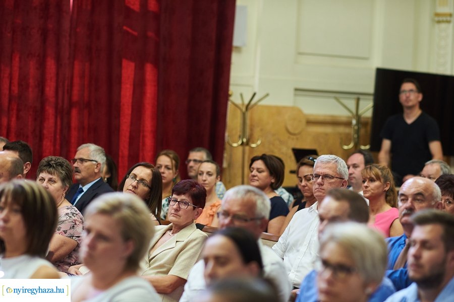 Köztisztviselői és Kormánytisztviselői Nap 2022