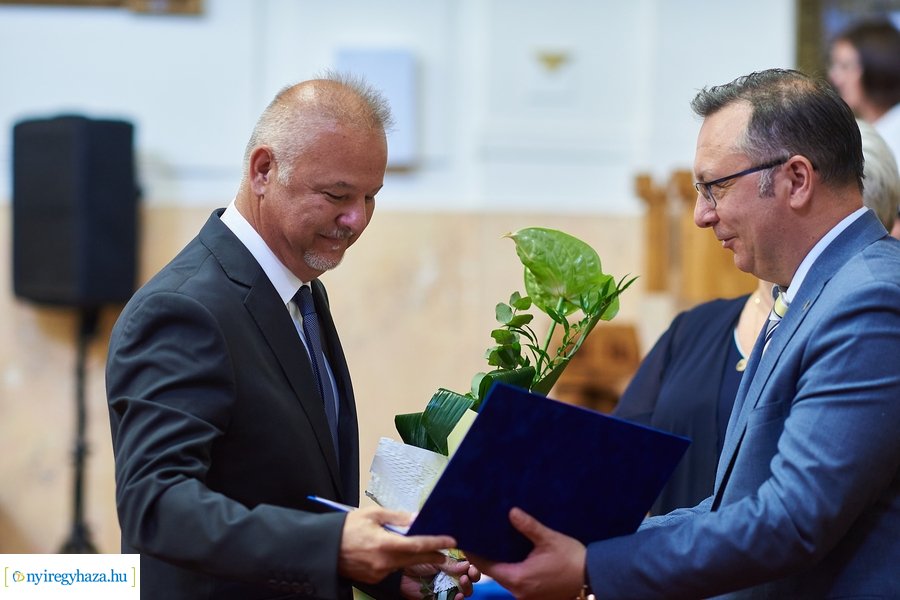 Köztisztviselői és Kormánytisztviselői Nap 2022