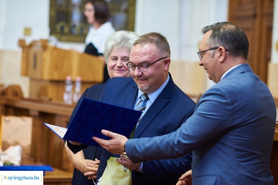 Köztisztviselői és Kormánytisztviselői Nap 2022