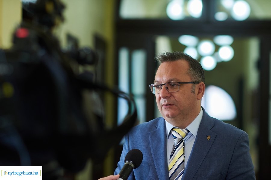 Köztisztviselői és Kormánytisztviselői Nap 2022