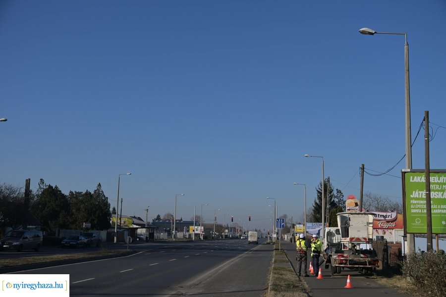 Közvilágítás maradék részének a visszakapcsolása