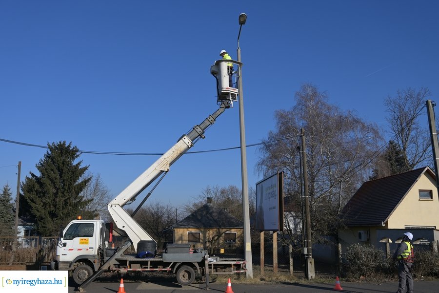 Közvilágítás maradék részének a visszakapcsolása