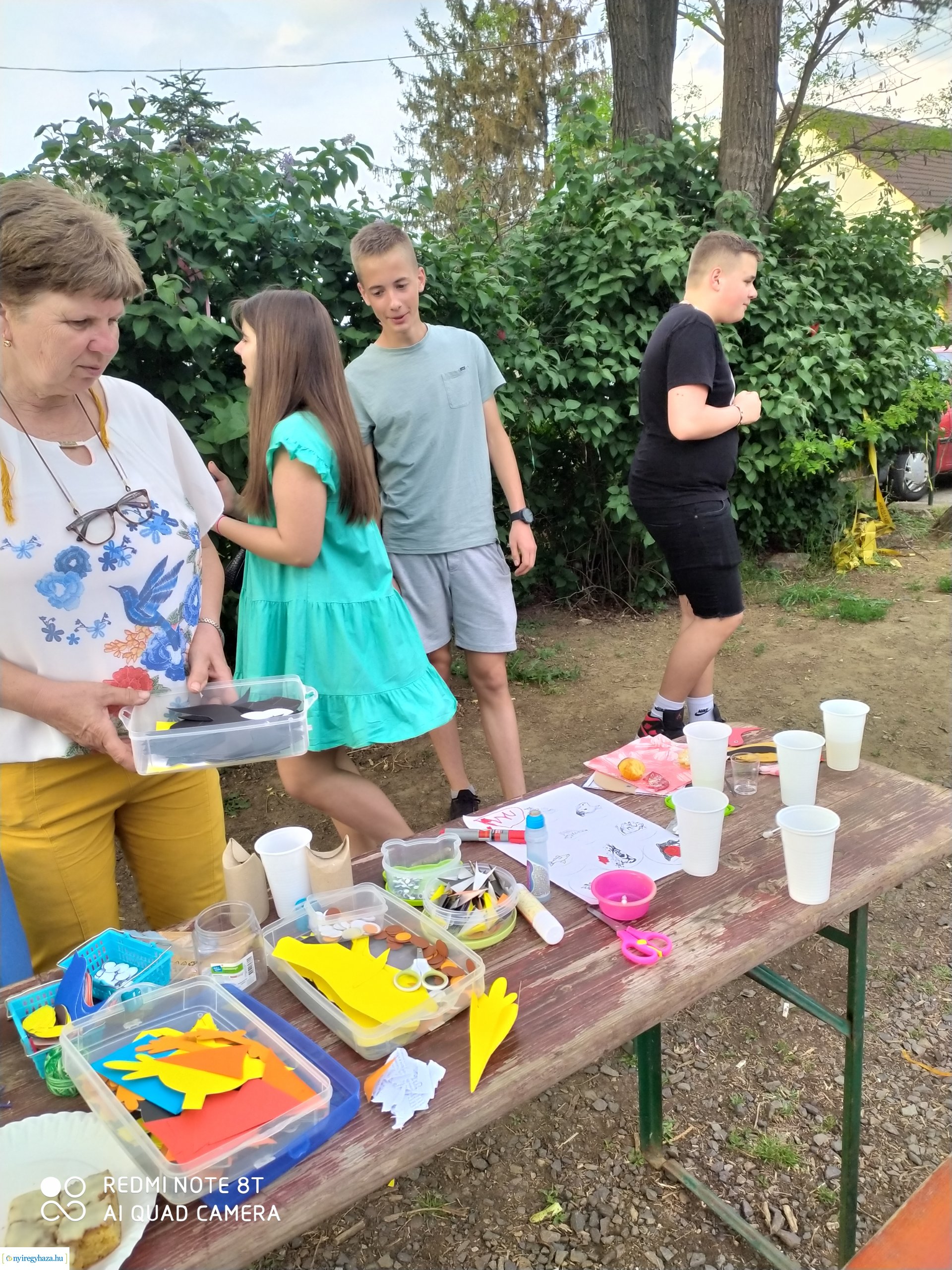 Kreatív délutánt tartott az Orosért Közéleti Egyesület a Madarak és fák napja alkalmából