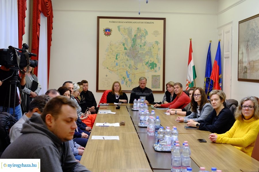 Krízis megbeszélés 20221117