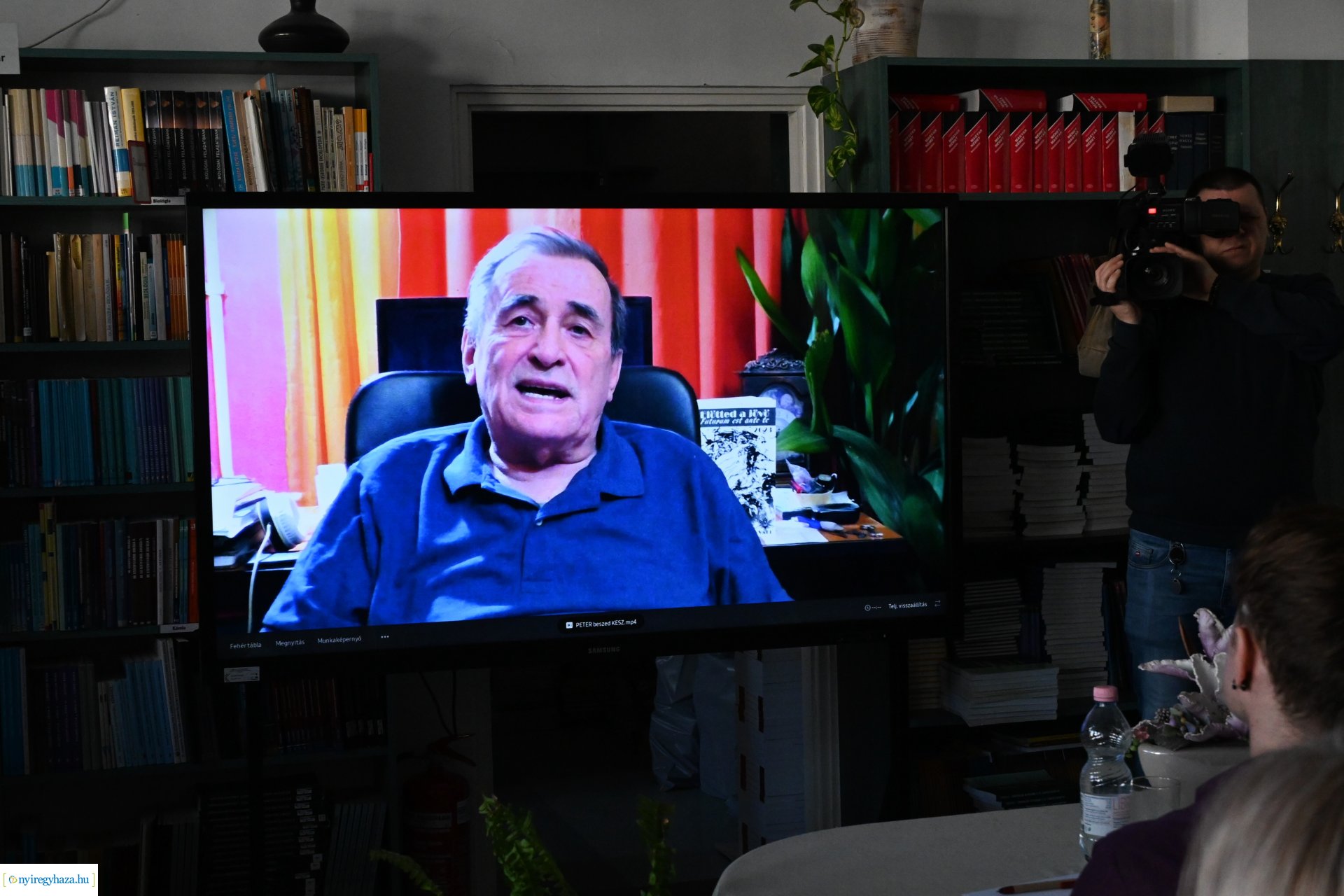 "Krúdy és Váci nyomában" - kreatív művészeti verseny középiskolásoknak