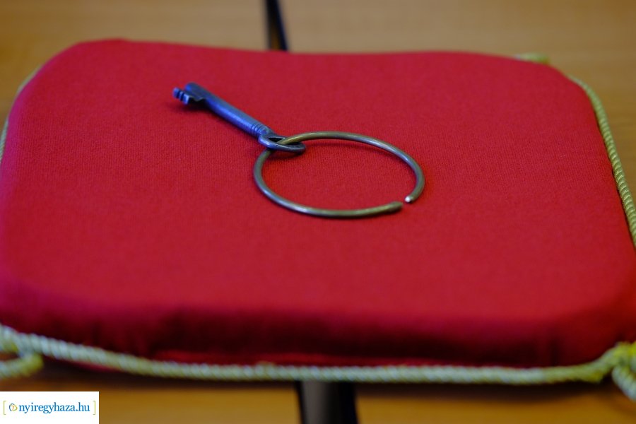 Kulcsátadás és egészségterv a kórházban