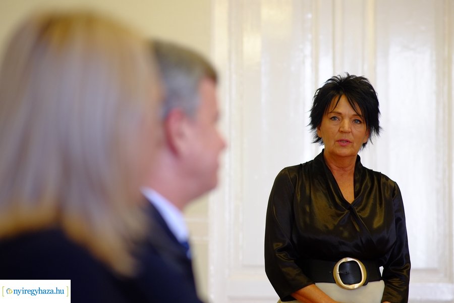 Kulcsátadás és egészségterv a kórházban