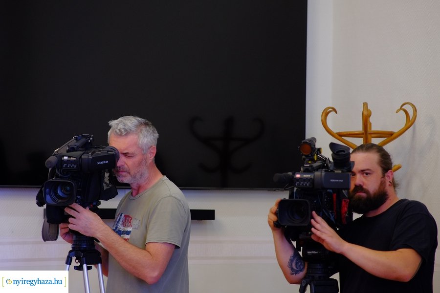 Kulcsátadás és egészségterv a kórházban