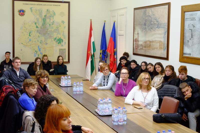 Külföldi diákok a Városházán 20221202