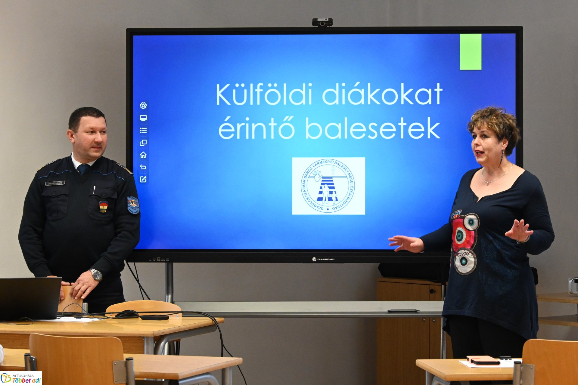 Külföldi diákok tájékozódtak a helyi közlekedési szabályok betartásának fontosságáról