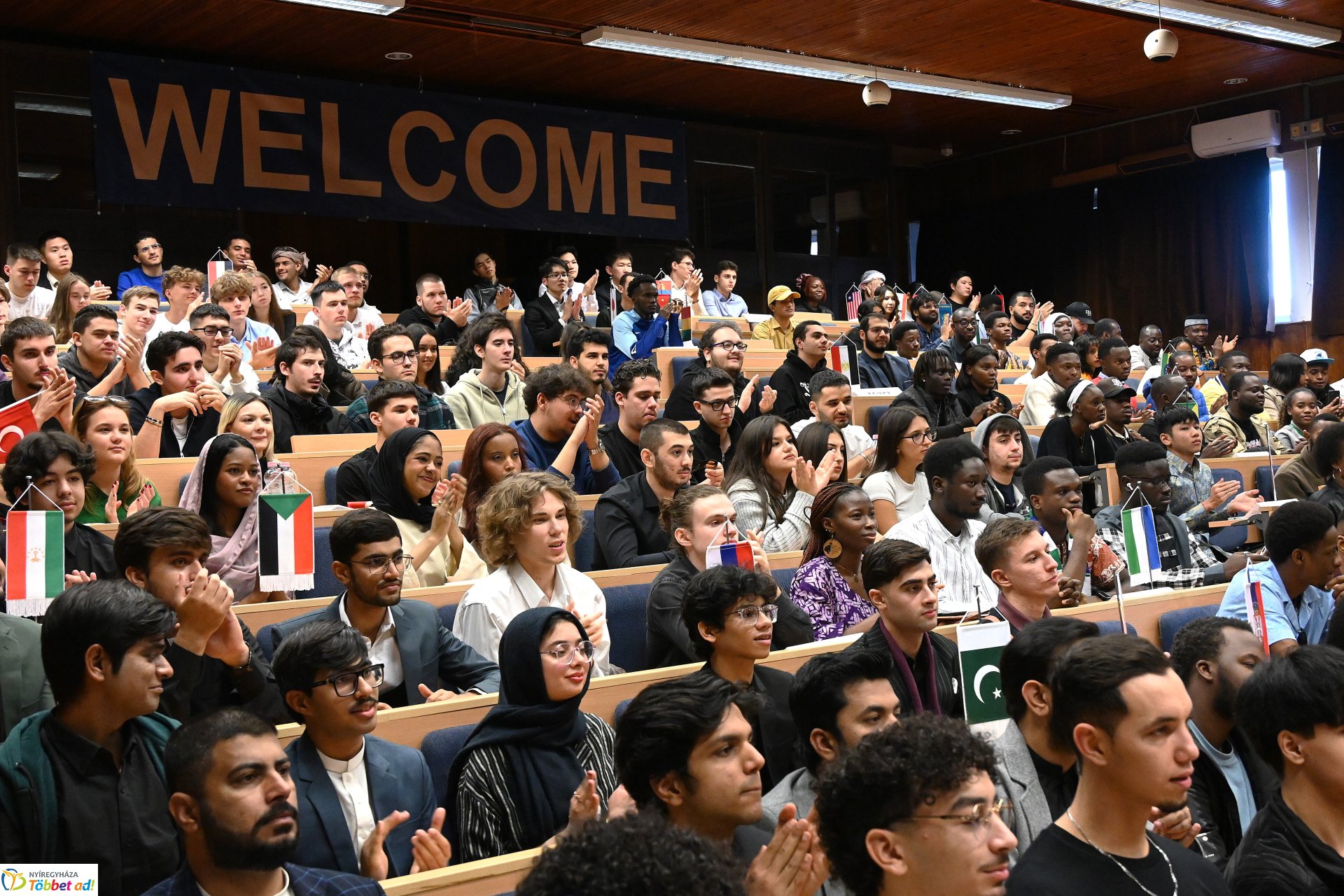 Külföldi hallgatókat köszöntöttek a Nyíregyházi Egyetemen