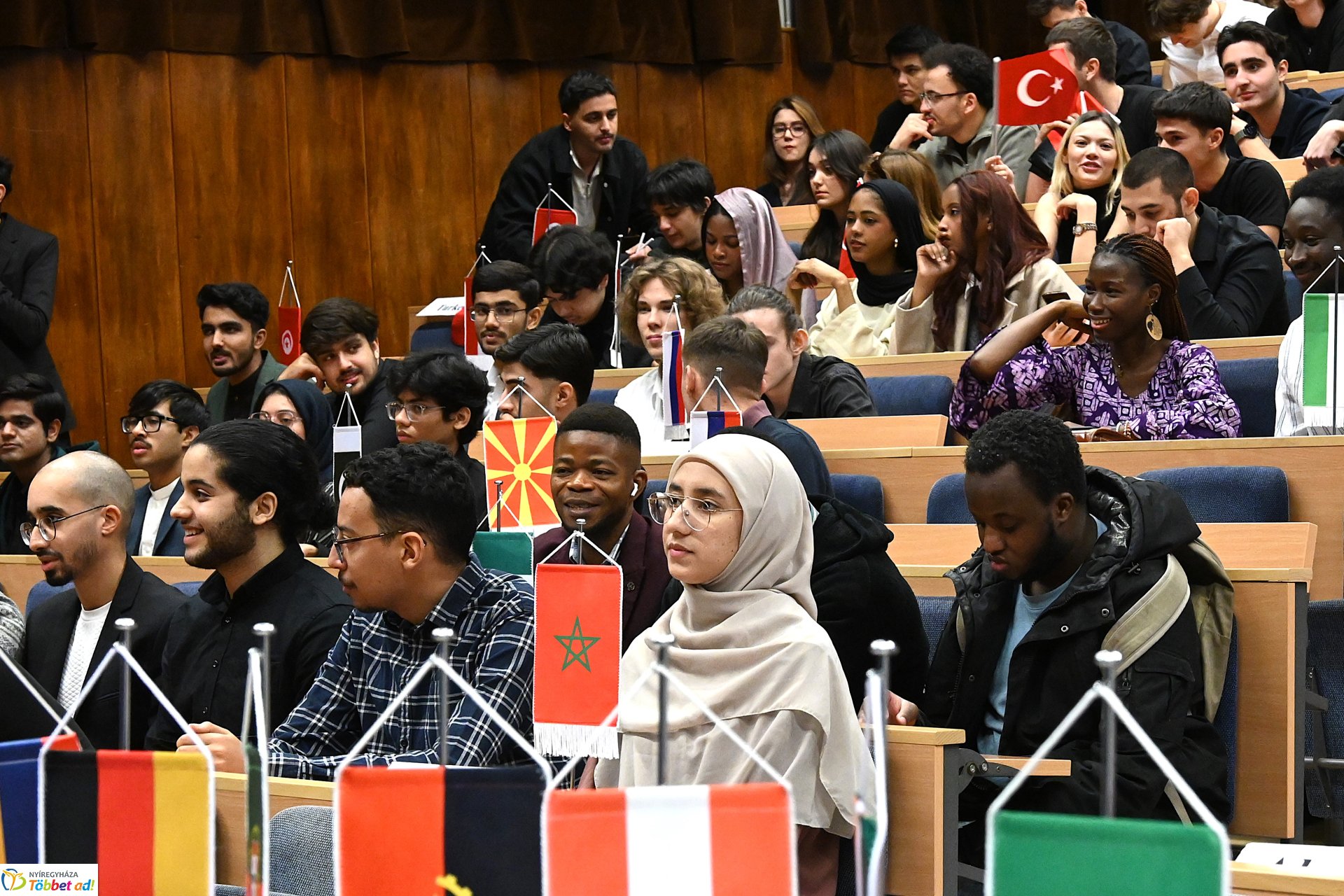 Külföldi hallgatókat köszöntöttek a Nyíregyházi Egyetemen