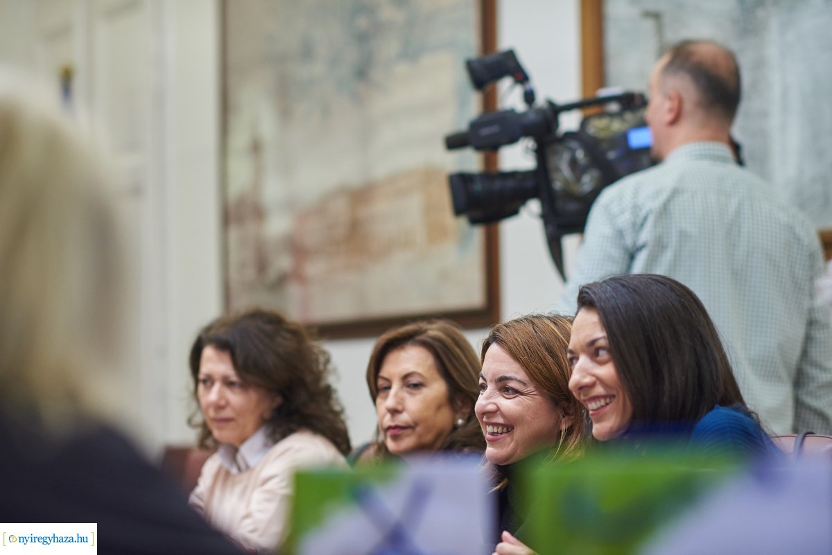 Külföldi pedagógusok a Városházán 20191210