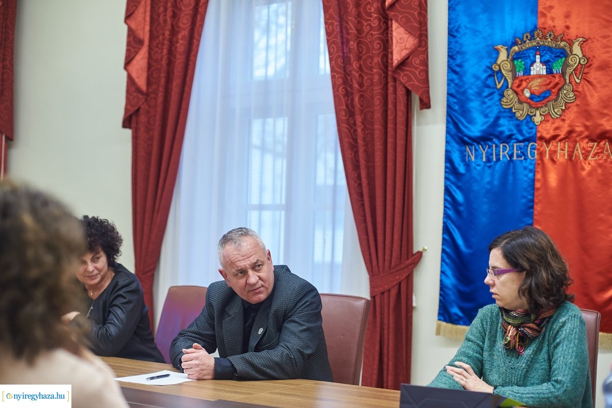 Külföldi pedagógusok a Városházán 20191210