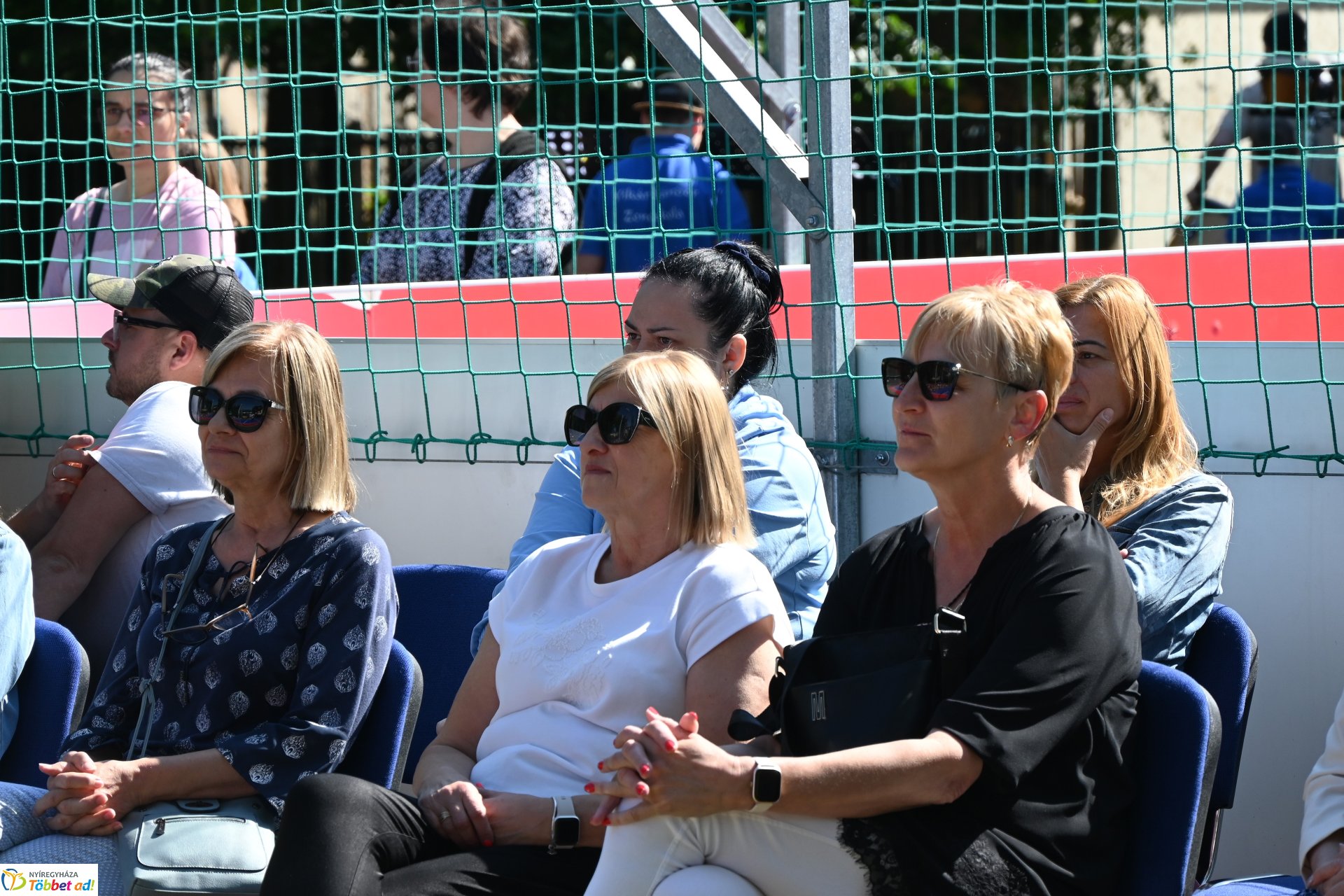 Kültéri röplabdapályát avattak a Bem-ben