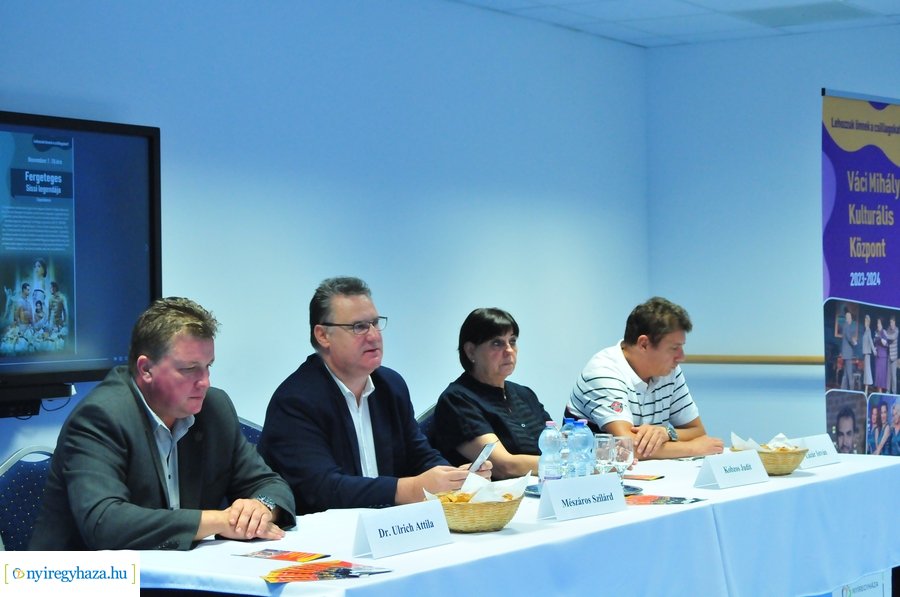 Kulturális események sajtótájékoztatója