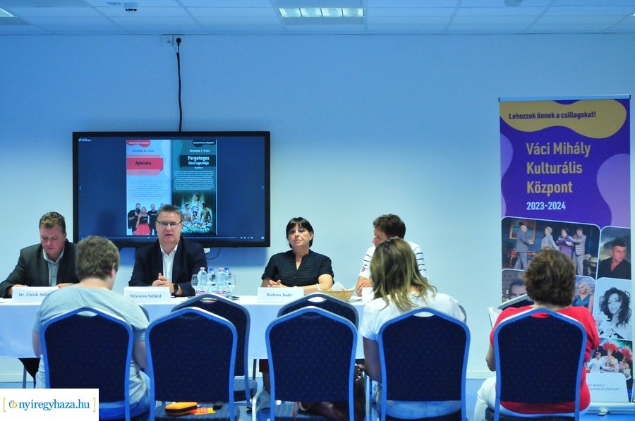 Kulturális események sajtótájékoztatója