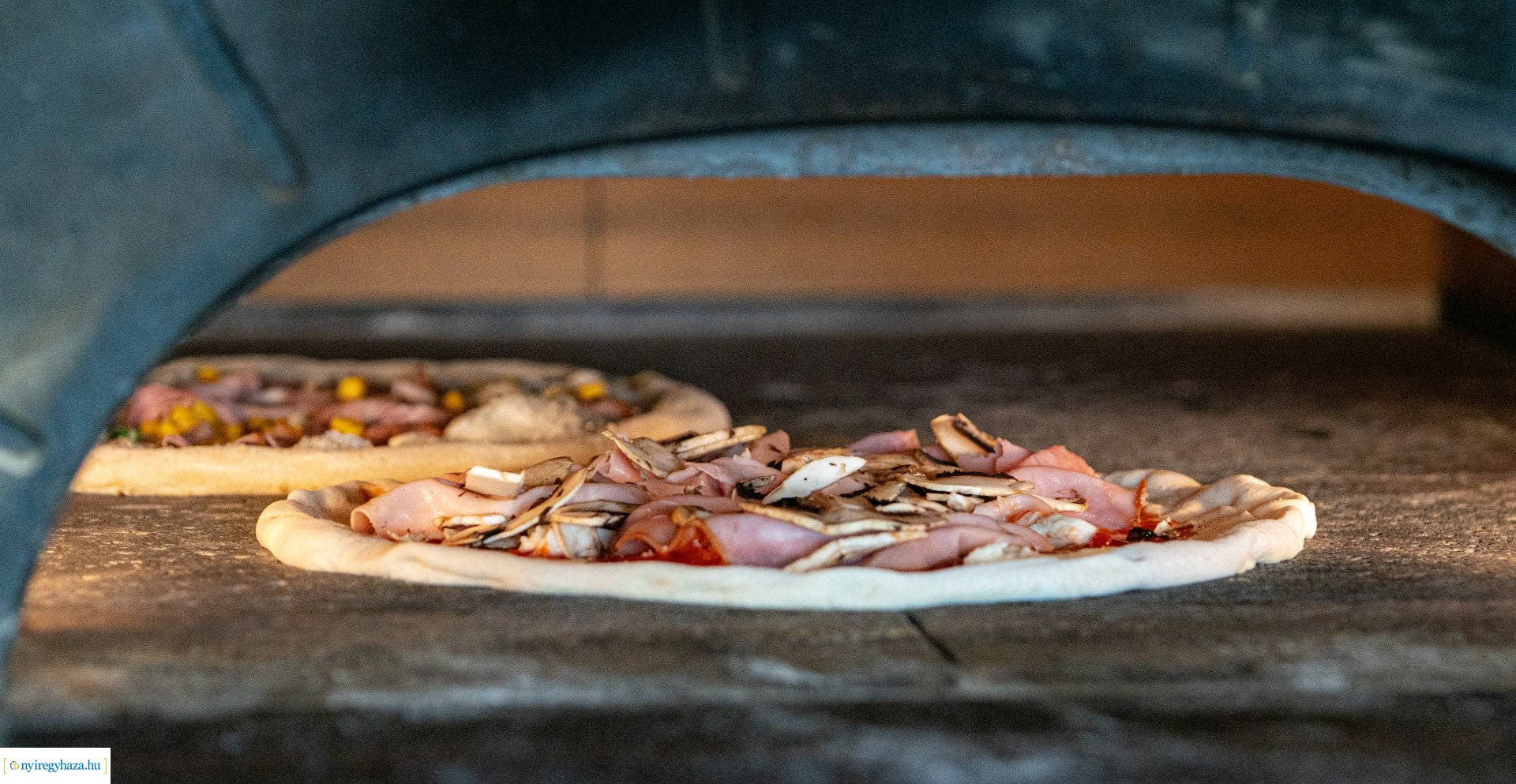 Kulturális feltöltődés és olasz ízek Nyíregyházán, a Neapolis Pizzériában