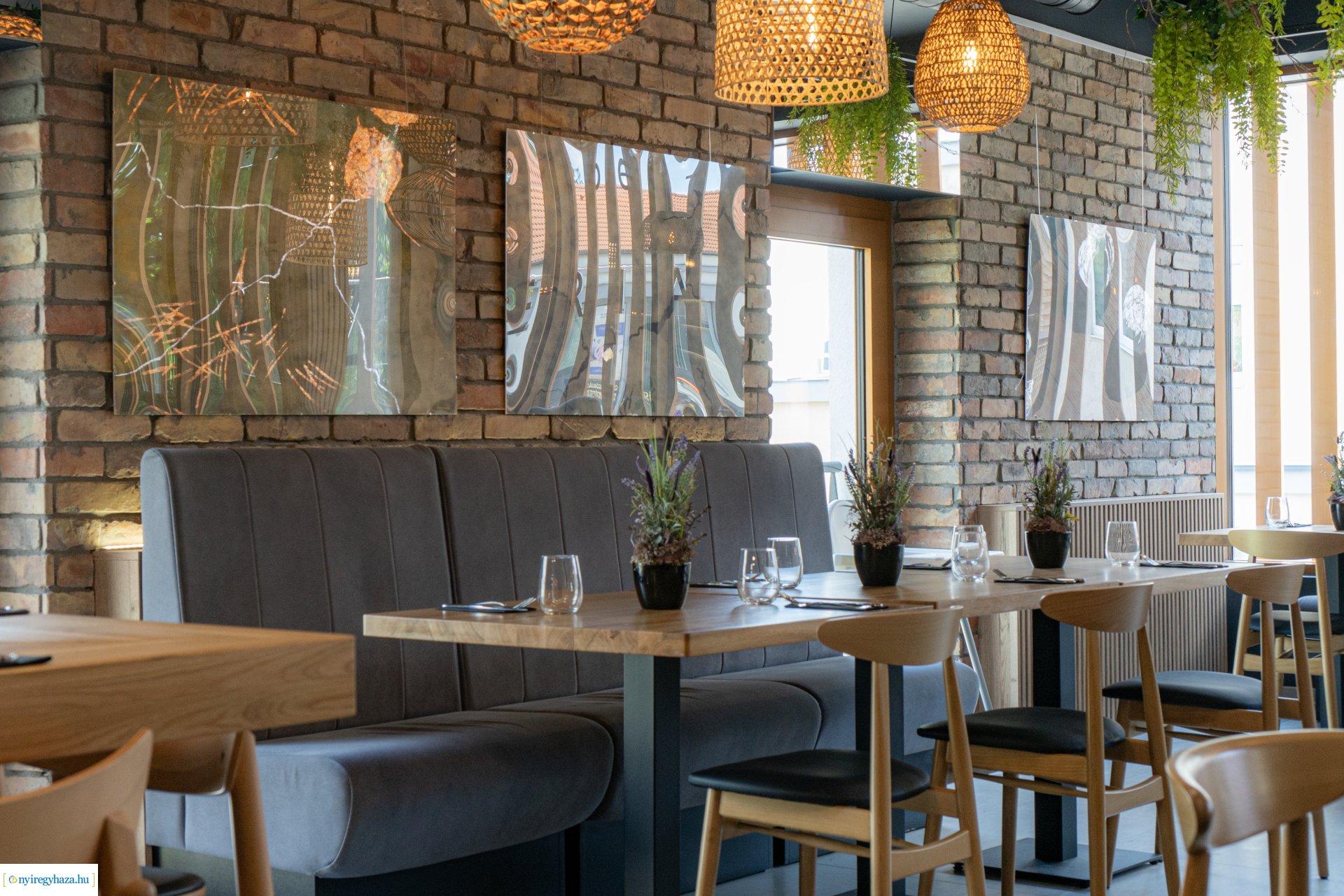 Kulturális feltöltődés és olasz ízek Nyíregyházán, a Neapolis Pizzériában