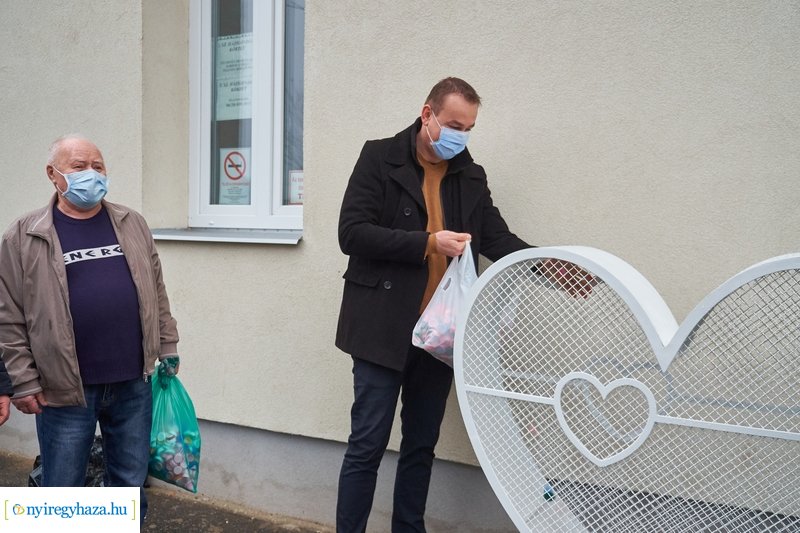 Kupakgyűjtő Nyírszőlősön