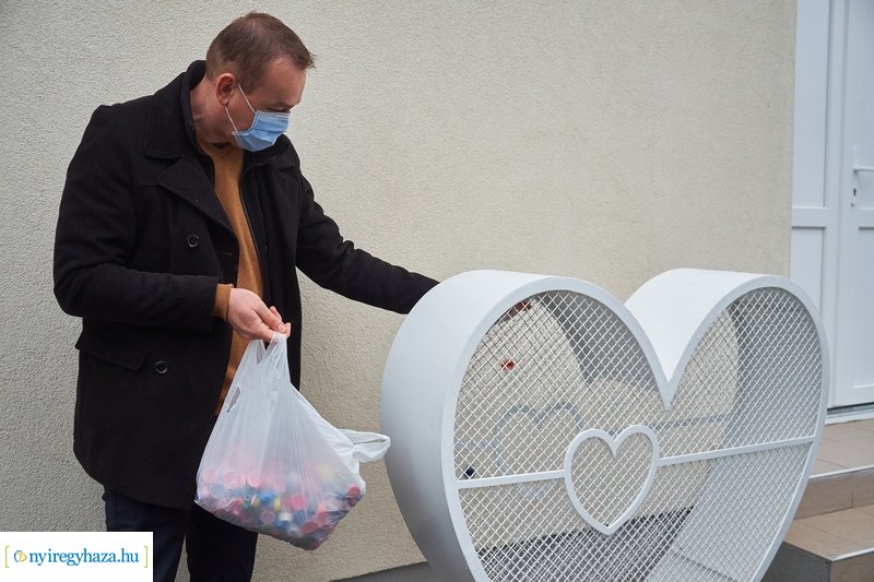 Kupakgyűjtő Nyírszőlősön