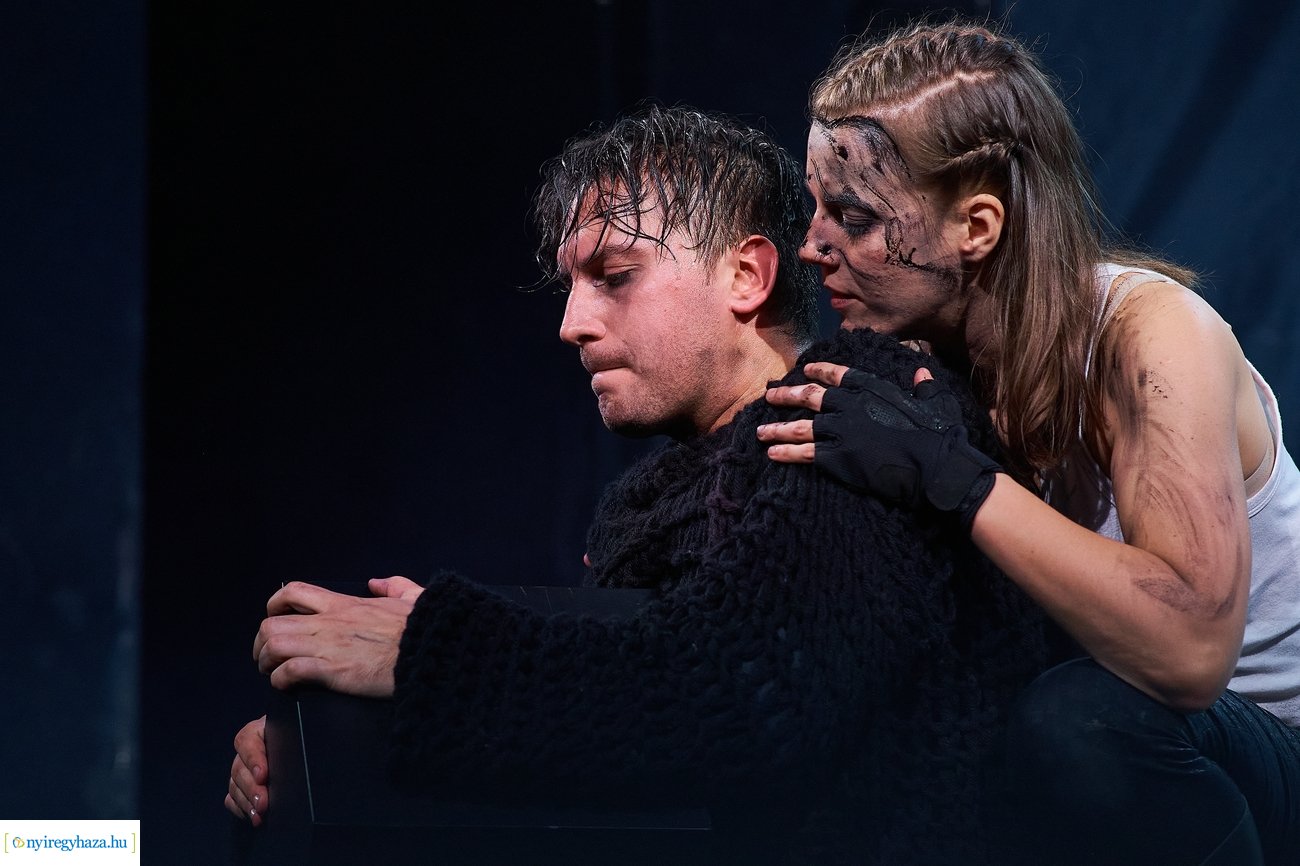 Kurázsi mama és gyermekei