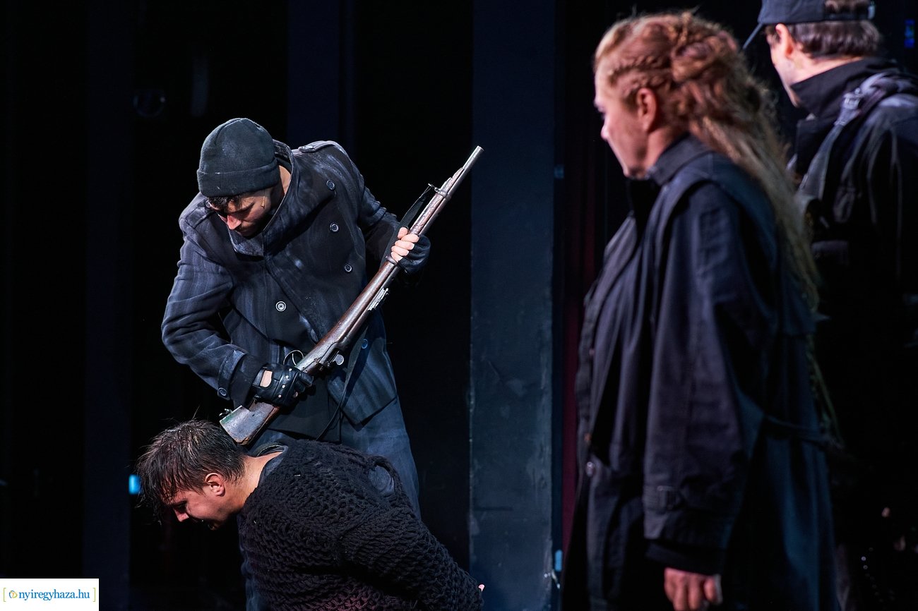 Kurázsi mama és gyermekei