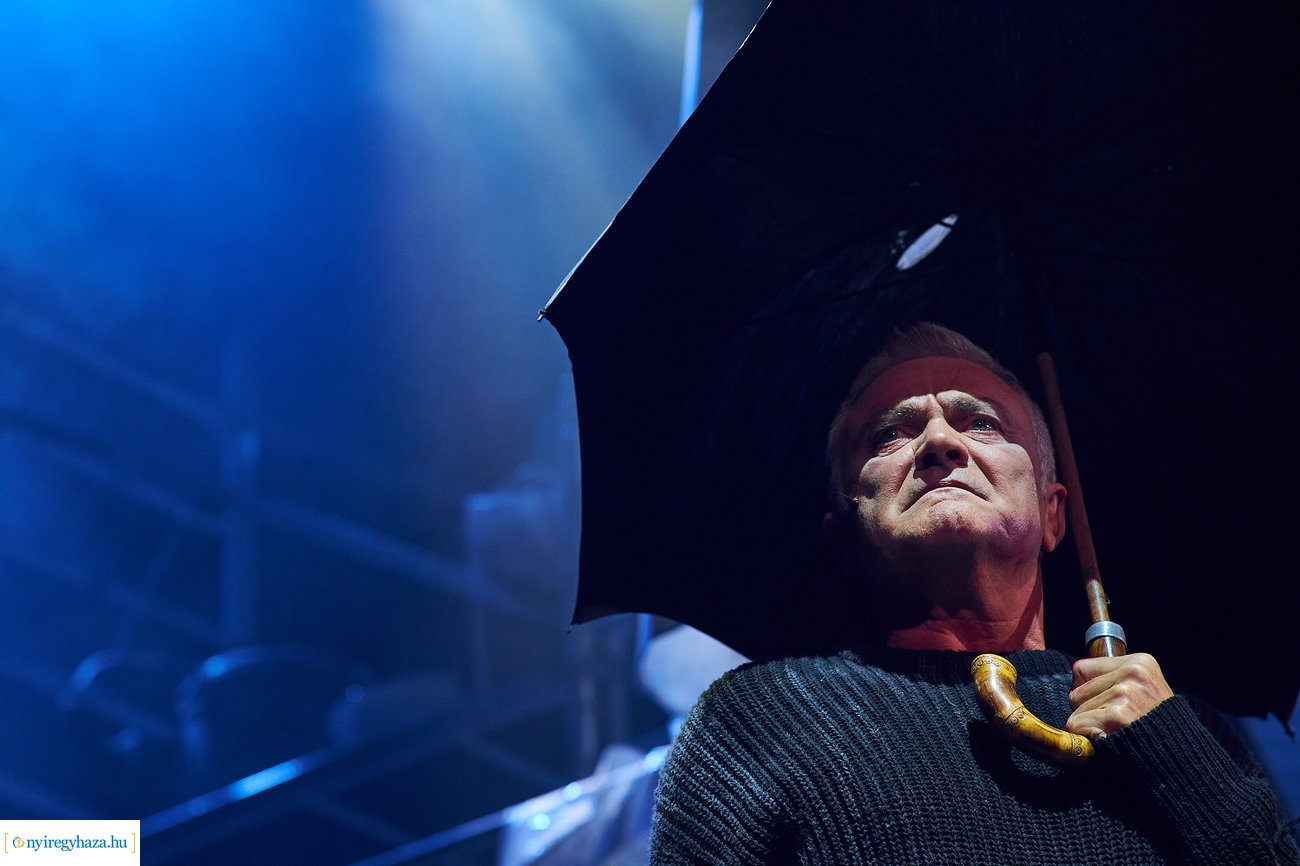 Kurázsi mama és gyermekei