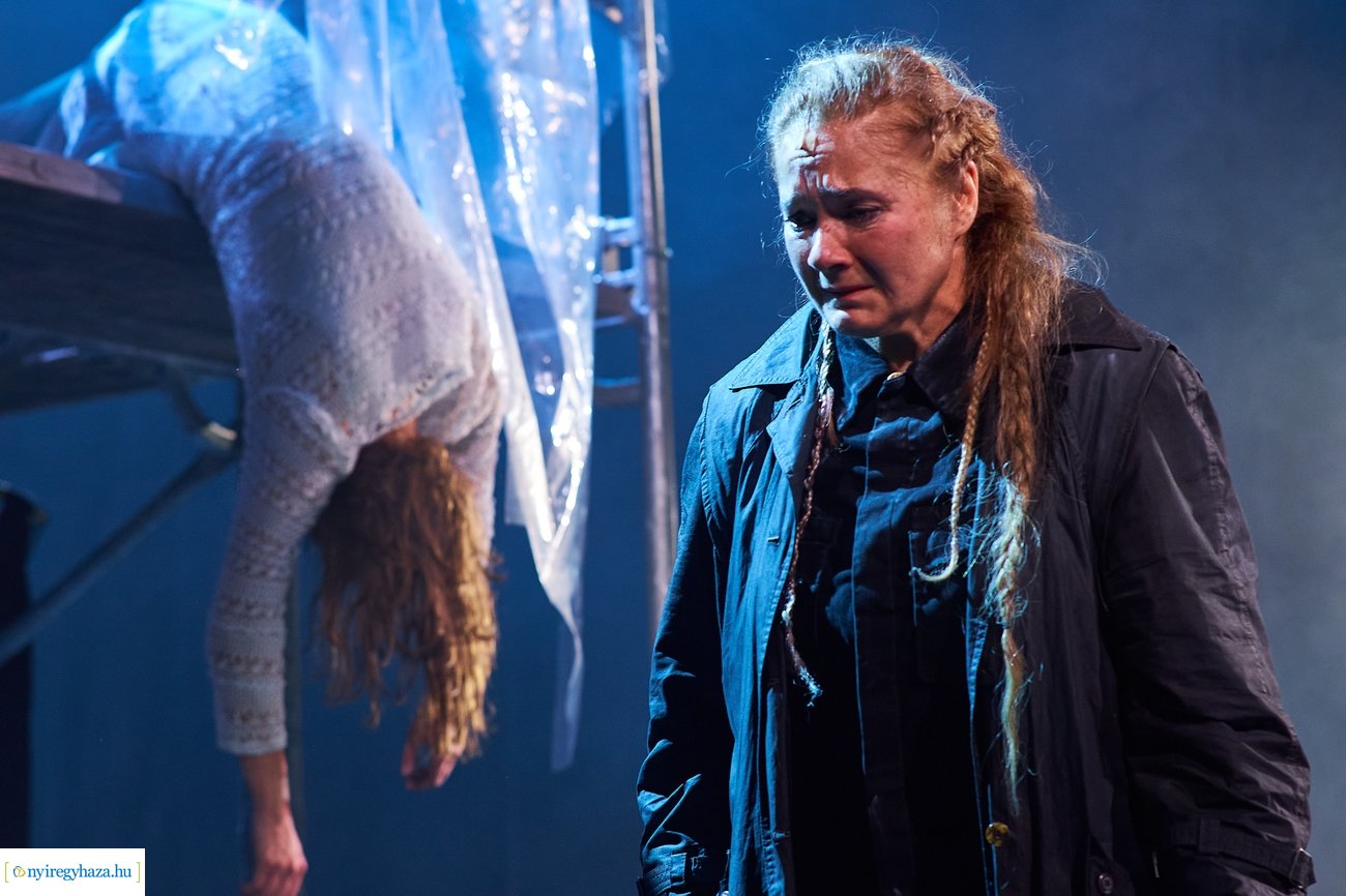 Kurázsi mama és gyermekei