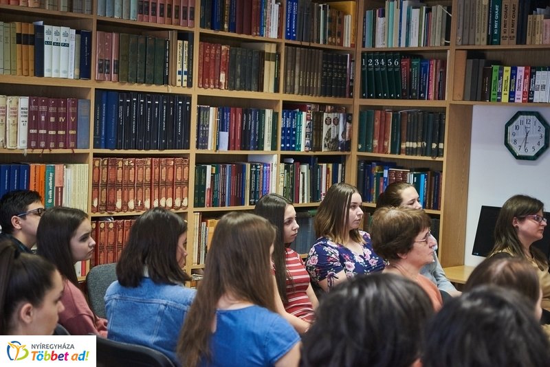 Kutatódiákok a Levéltárban